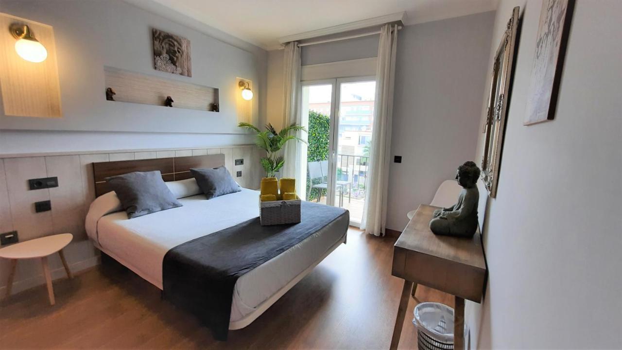 Apartamento Capri Los Boliches Wifi Gratis Beach 100M Фуeнхирола Екстериор снимка